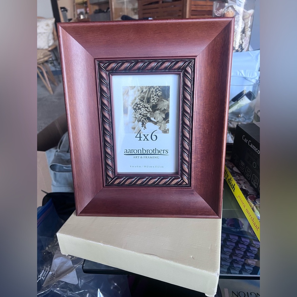 Wooden 4” x 6” Picture Frame Open Box Chestnut Color Stand-Up and Wall Mount